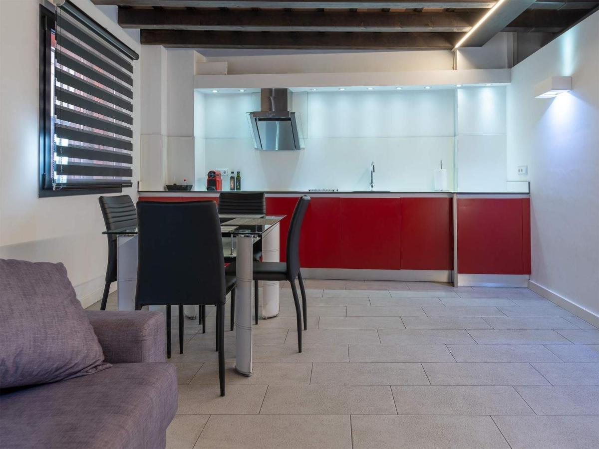 Apartaments Y Habitacions Entre Volcans Olot Eksteriør billede