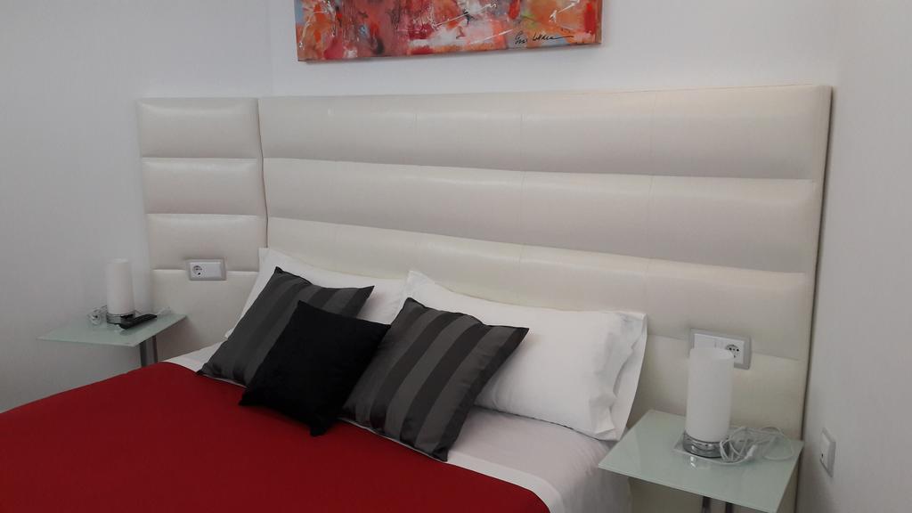 Apartaments Y Habitacions Entre Volcans Olot Eksteriør billede